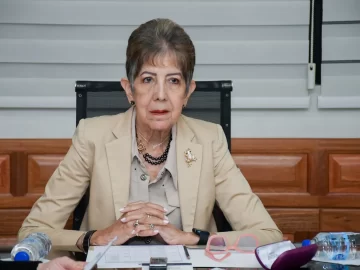 Peticion Publica al Senado de la República Dominicana, la Comisión de Turismo, el Ministerio de Salud Pública y el Ministerio de Turismo para la aprobación inmediata del proyecto de ley que impulsa el turismo de salud y el desarrollo económico nacional.