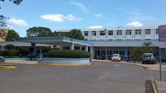 Petición Pública al Ministerio de Salud Pública, Servicio Nacional de Salud y Policía Nacional: Exigimos seguridad inmediata en el hospital Dr. Jaime Oliver Pino de San Pedro de Macorís.