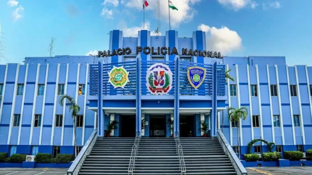 Peticion Publica al Ministerio Público y a la Policía Nacional para intensificar operativos de seguridad y programas de prevención contra el microtráfico en el sector Buenos Aires – PeticionRD.