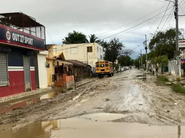 Peticion Publica al Presidente Luis Abinader, al Ministerio de Obras Públicas, al INVI y a CORAAPPLATA para la intervención urgente y reconstrucción integral de Villa Vásquez ante la emergencia por inundaciones.