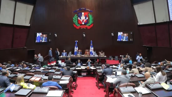 Peticion Publica al Congreso Nacional, Ministerio de Trabajo y Poder Ejecutivo: Exigimos una reforma al Código de Trabajo que garantice derechos laborales justos, transparentes y dignos para todos los dominicanos.