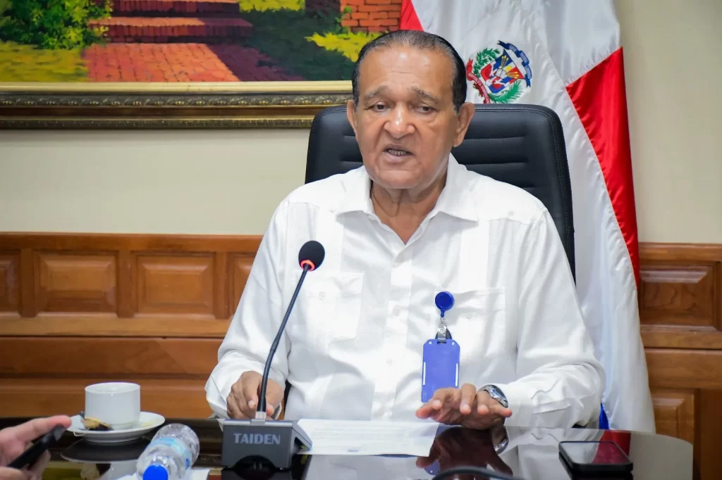 Petición Pública al Ministerio de Cultura, Ministerio de Turismo y Ayuntamiento de San Cristóbal para declarar a las Cuevas de Borbón o del Pomier como Capital Rupestre de la República Dominicana.