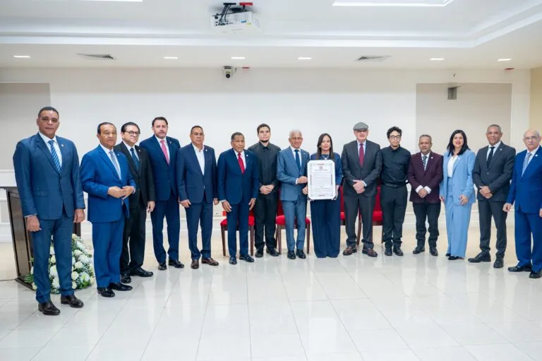 Peticion Publica al Ministerio de Educación, DGCINE y Archivo General de la Nación para preservar e incluir la filmografía de René Fortunato en el currículo escolar y cultural dominicano.