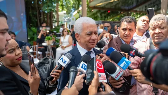 Peticion Publica al Ministerio de Medio Ambiente y Recursos Naturales y a los Gobiernos Locales para asumir la sostenibilidad como una responsabilidad colectiva y compromiso de acción climática en la República Dominicana.