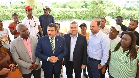 Peticion Publica al Poder Ejecutivo y a la Dirección General de Bienes Nacionales para garantizar la transparencia y celeridad en la titulación definitiva de los terrenos permutados en las comunidades de San Pedro de Macorís.